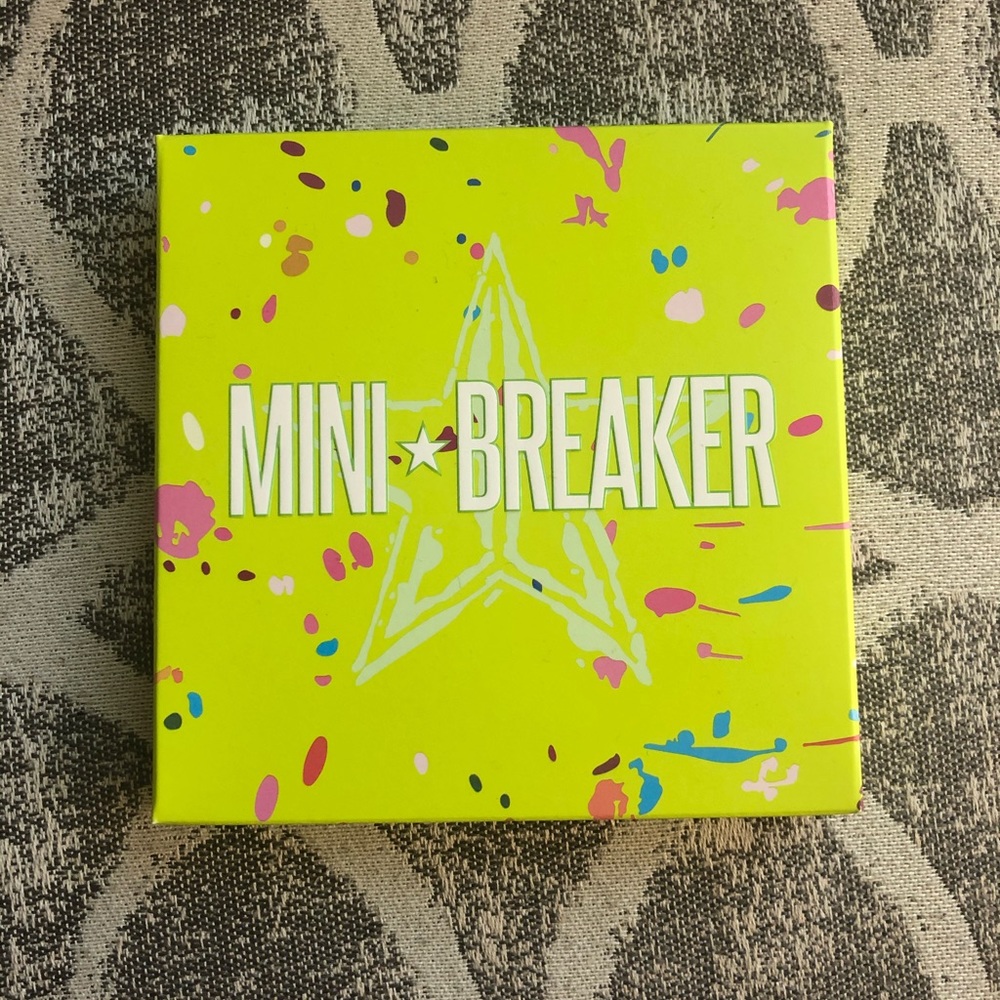 Jeffree Star Mini Breaker